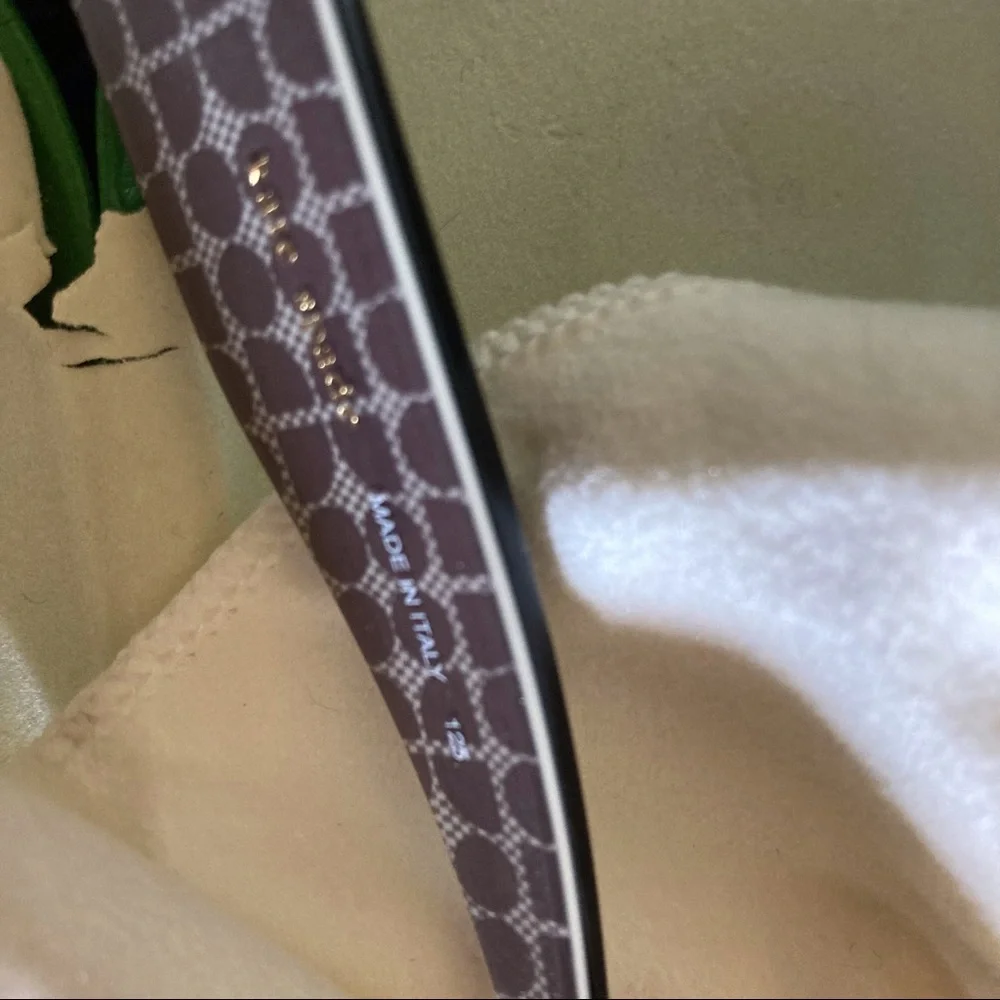 Kate Spade 125 Made In Italy Sunglasses, Case, And Dust Cloth - Picture 5 of 8